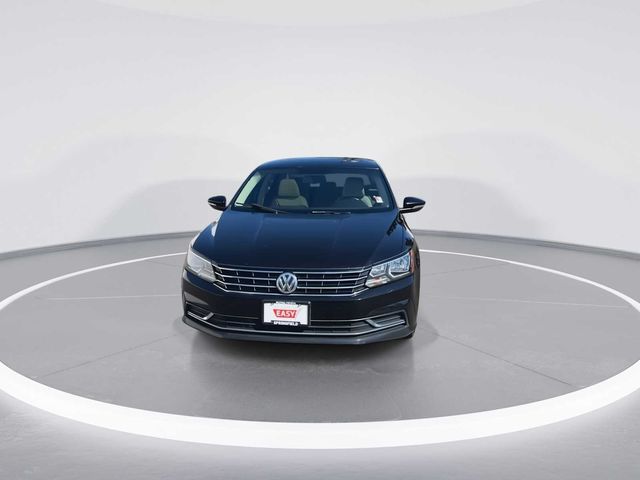 2019 Volkswagen Passat 2.0T Wolfsburg Edition