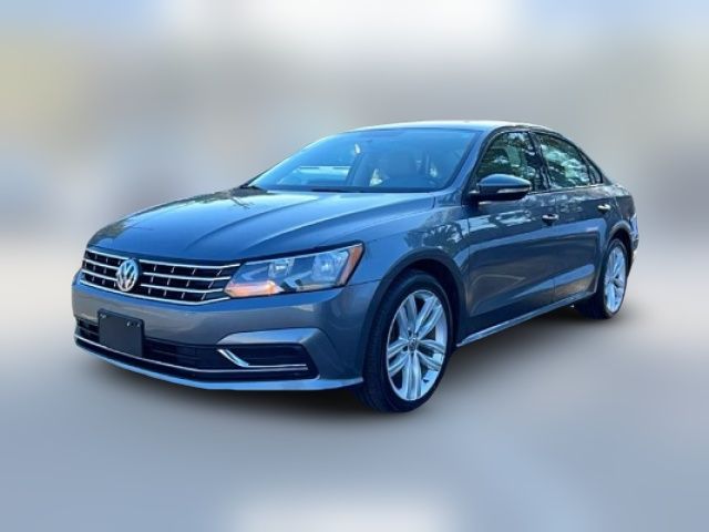 2019 Volkswagen Passat 2.0T Wolfsburg Edition