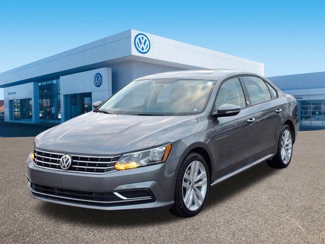 2019 Volkswagen Passat 2.0T Wolfsburg Edition