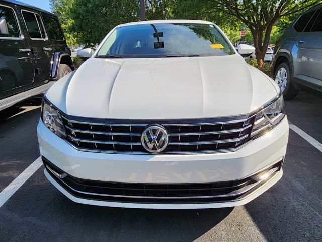 2019 Volkswagen Passat 2.0T Wolfsburg Edition