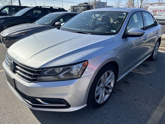 2019 Volkswagen Passat 2.0T Wolfsburg Edition