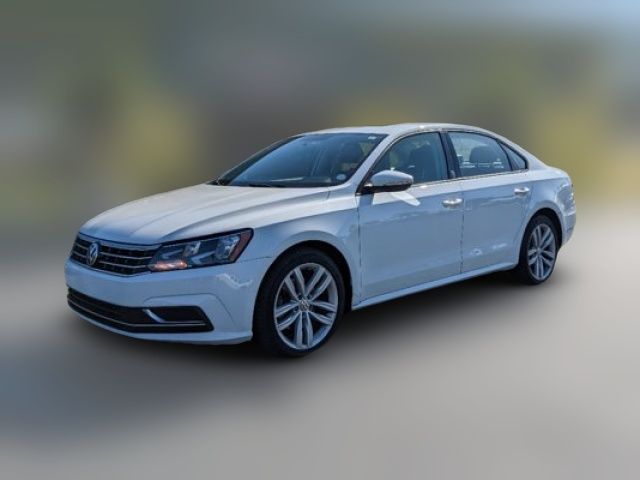 2019 Volkswagen Passat 2.0T Wolfsburg Edition