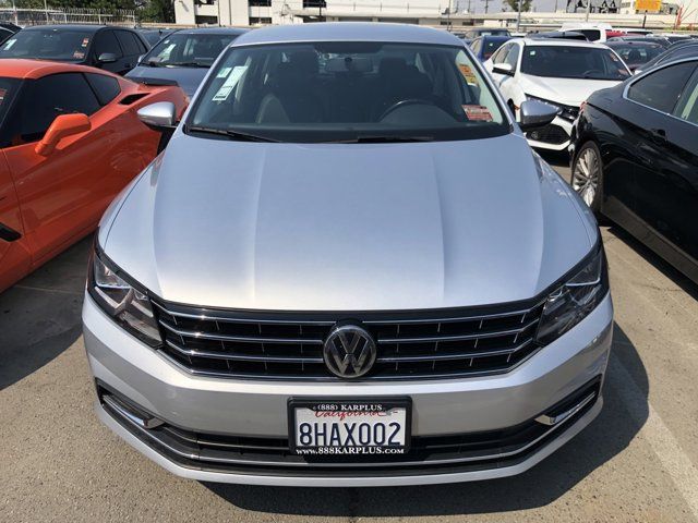 2019 Volkswagen Passat 2.0T Wolfsburg Edition