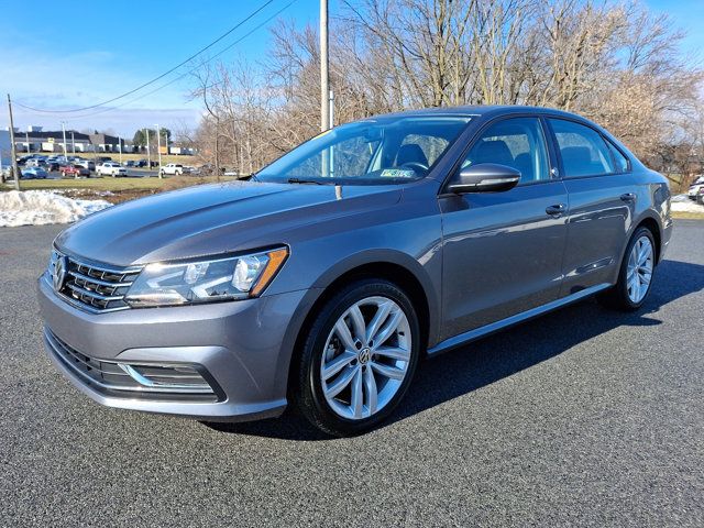 2019 Volkswagen Passat 2.0T Wolfsburg Edition