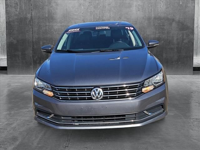 2019 Volkswagen Passat 2.0T Wolfsburg Edition