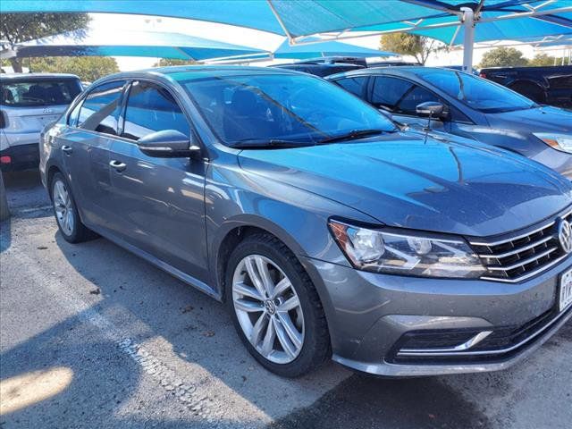 2019 Volkswagen Passat 2.0T Wolfsburg Edition