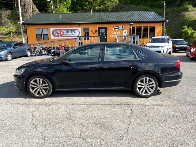 2019 Volkswagen Passat 2.0T Wolfsburg Edition