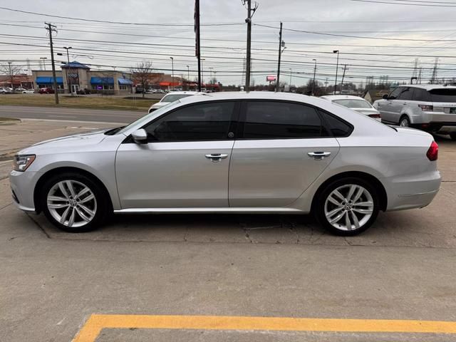 2019 Volkswagen Passat 2.0T Wolfsburg Edition