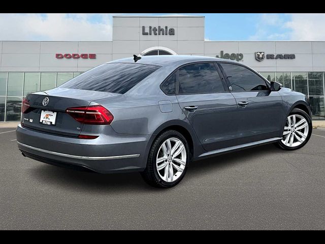 2019 Volkswagen Passat 2.0T Wolfsburg Edition