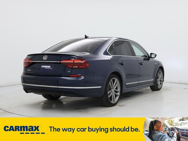 2019 Volkswagen Passat 2.0T SE R-Line