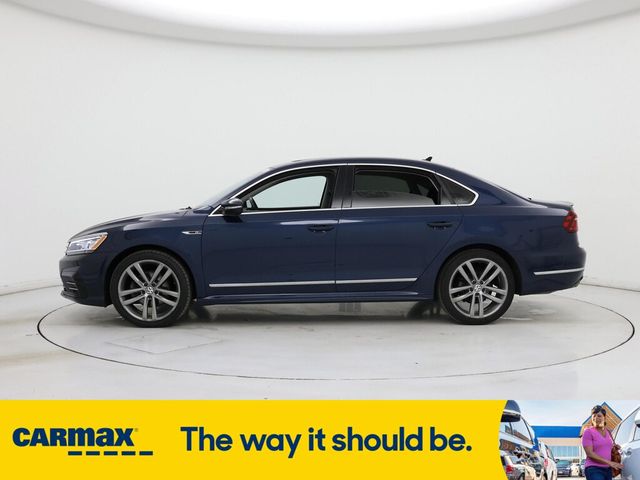 2019 Volkswagen Passat 2.0T SE R-Line