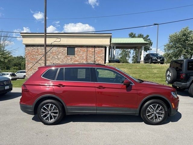 2019 Volkswagen Tiguan SE