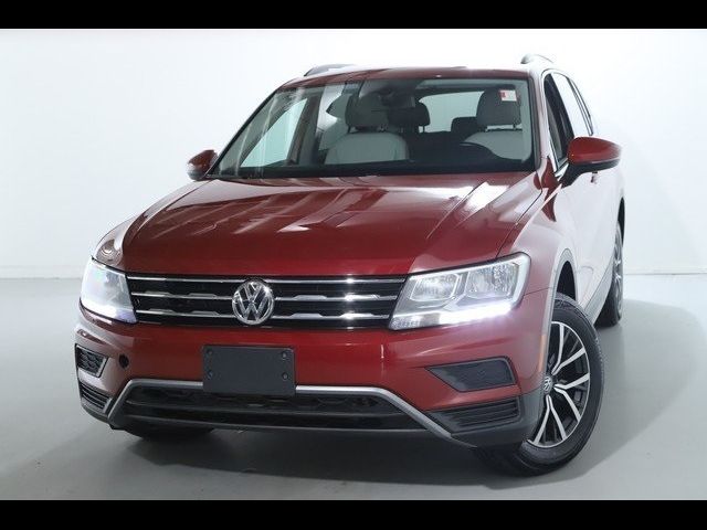 2019 Volkswagen Tiguan SE