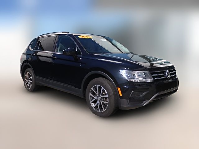 2019 Volkswagen Tiguan SE