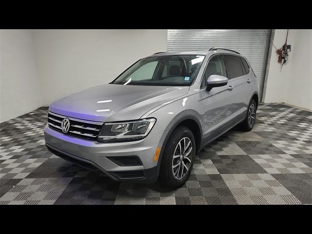 2019 Volkswagen Tiguan SE