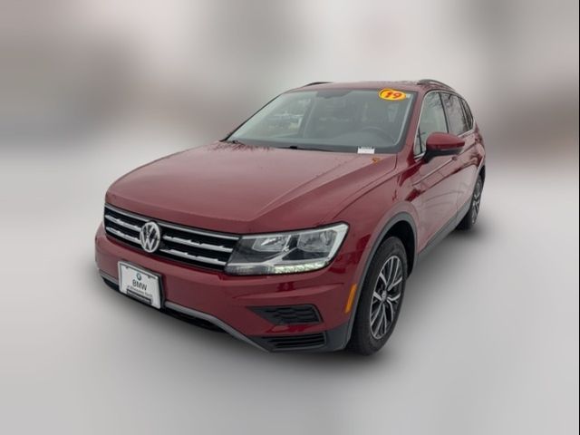 2019 Volkswagen Tiguan SE