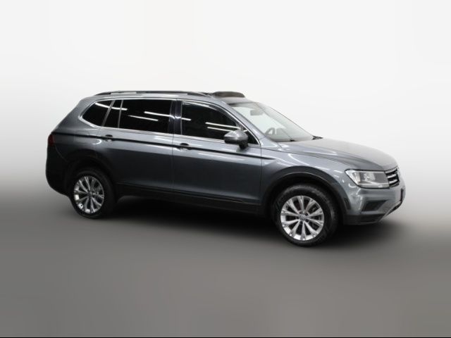 2019 Volkswagen Tiguan SEL R-Line Black