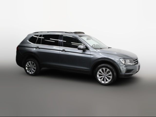 2019 Volkswagen Tiguan SEL R-Line Black