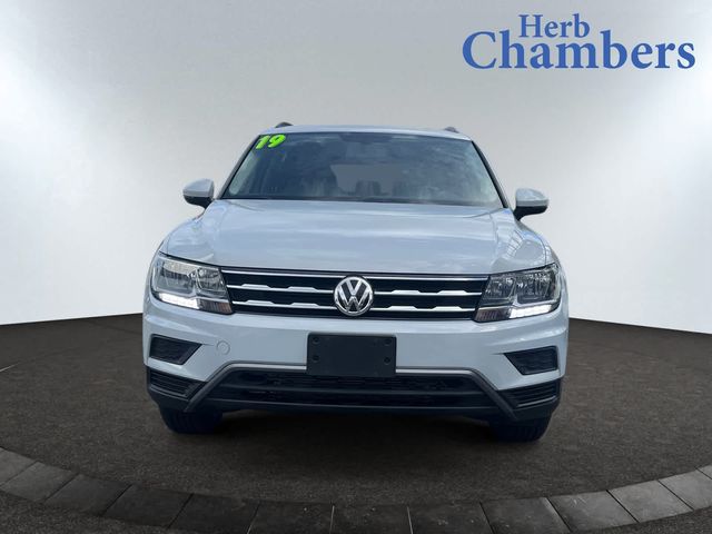 2019 Volkswagen Tiguan SE