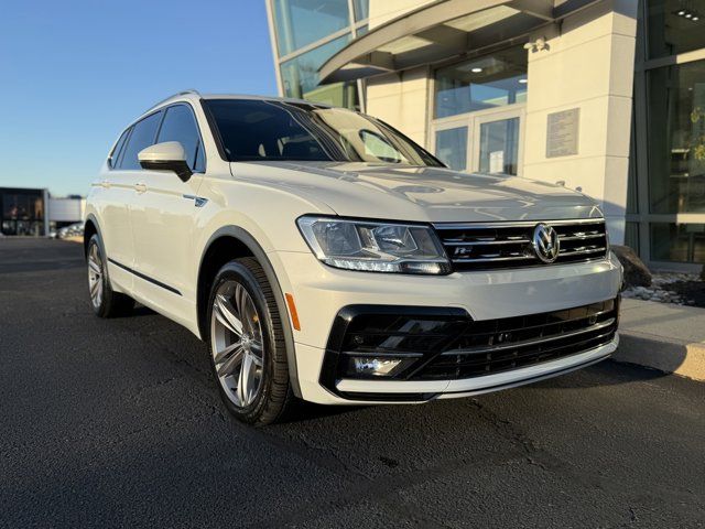 2019 Volkswagen Tiguan SEL R-Line Black