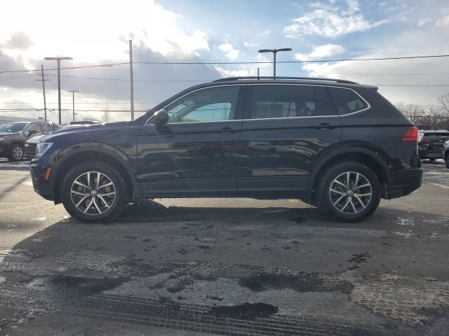 2019 Volkswagen Tiguan SE