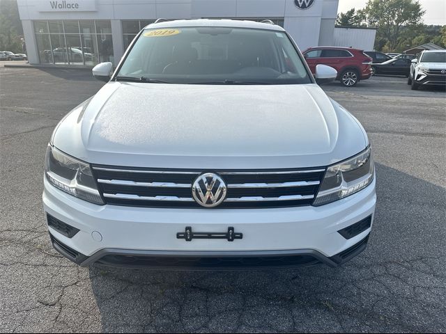 2019 Volkswagen Tiguan SE