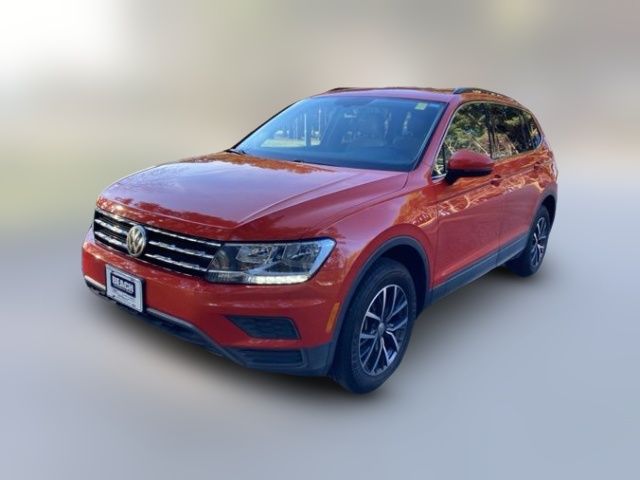 2019 Volkswagen Tiguan SE