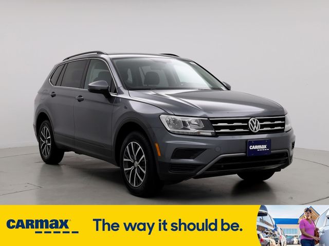 2019 Volkswagen Tiguan SE