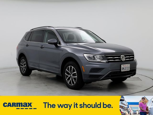 2019 Volkswagen Tiguan SE