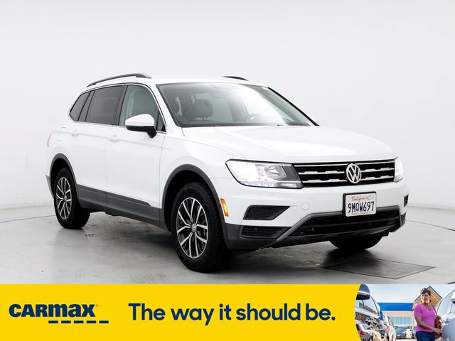 2019 Volkswagen Tiguan SE