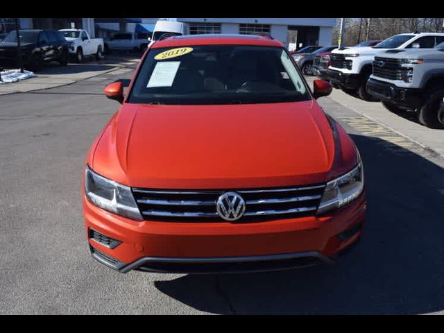 2019 Volkswagen Tiguan SE