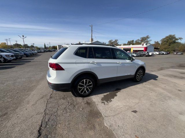 2019 Volkswagen Tiguan SE