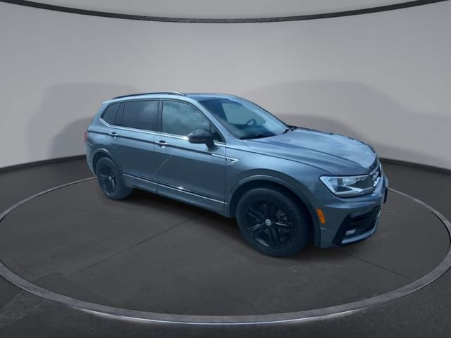 2019 Volkswagen Tiguan SEL R-Line Black