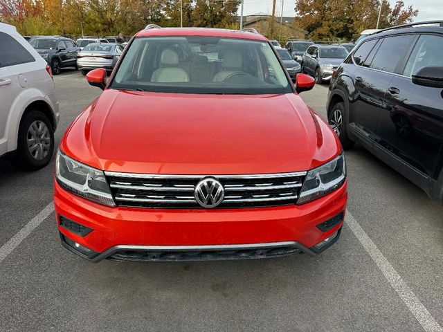 2019 Volkswagen Tiguan SEL R-Line Black