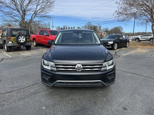 2019 Volkswagen Tiguan SEL R-Line Black