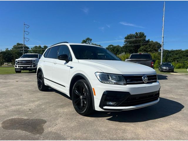 2019 Volkswagen Tiguan SEL R-Line Black