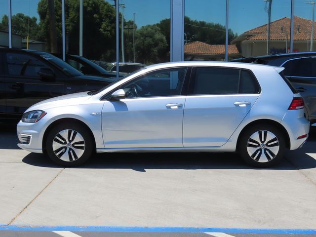 2019 Volkswagen e-Golf SE