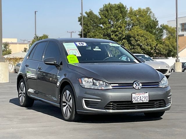 2019 Volkswagen e-Golf SE