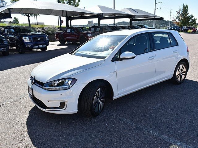 2019 Volkswagen e-Golf SE