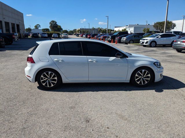 2019 Volkswagen e-Golf SE