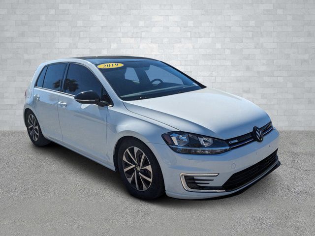 2019 Volkswagen e-Golf SE