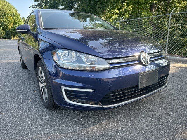 2019 Volkswagen e-Golf SE