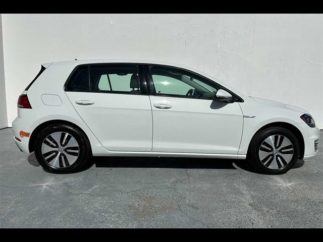 2019 Volkswagen e-Golf SE