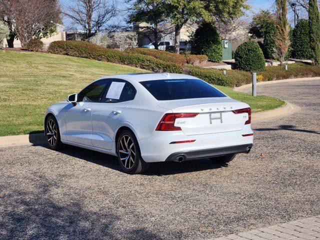 2019 Volvo S60 Momentum