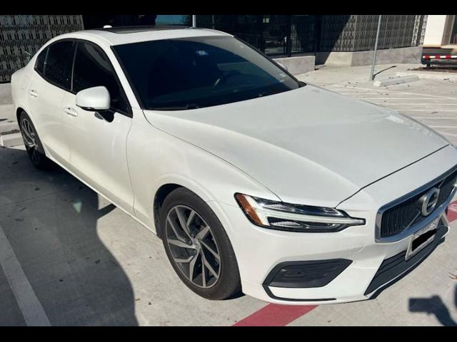 2019 Volvo S60 Momentum