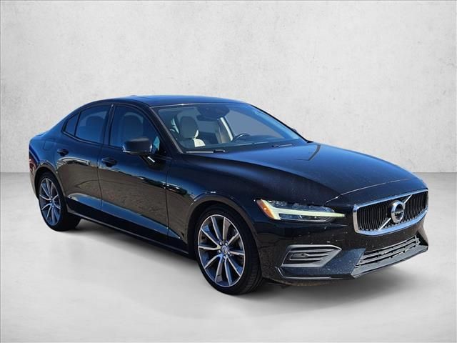 2019 Volvo S60 Momentum