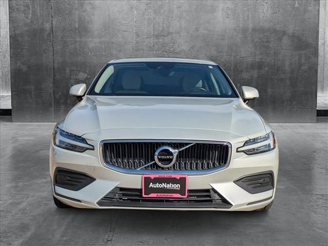 2019 Volvo S60 Momentum