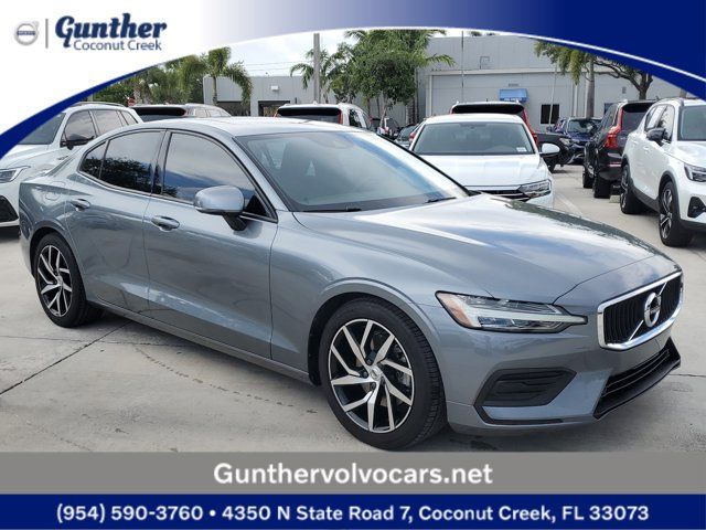 2019 Volvo S60 Momentum