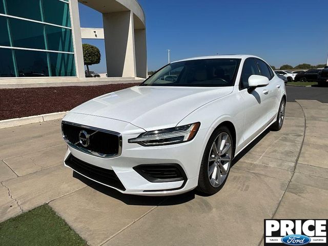 2019 Volvo S60 Momentum