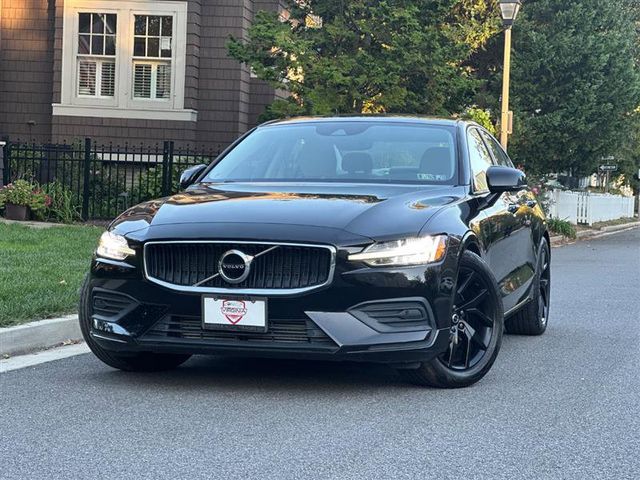 2019 Volvo S60 Momentum
